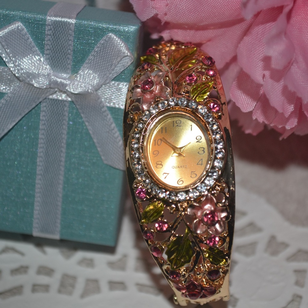 Vintage Style Bracelet Quartz Watch